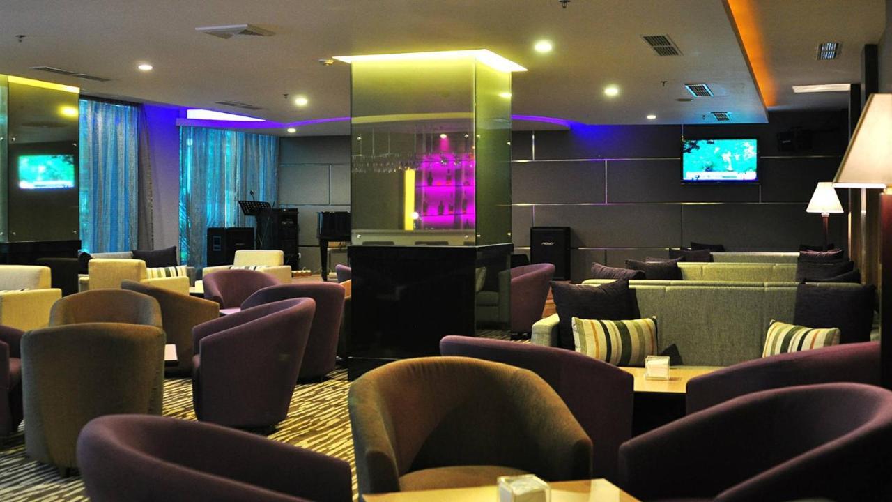 מדאן Emerald Garden International Hotel מראה חיצוני תמונה