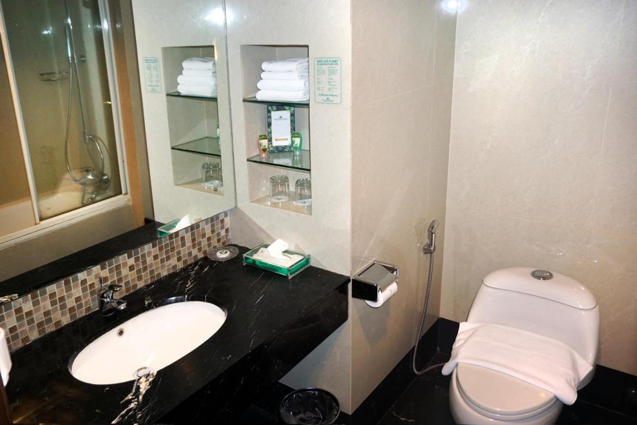 מדאן Emerald Garden International Hotel מראה חיצוני תמונה