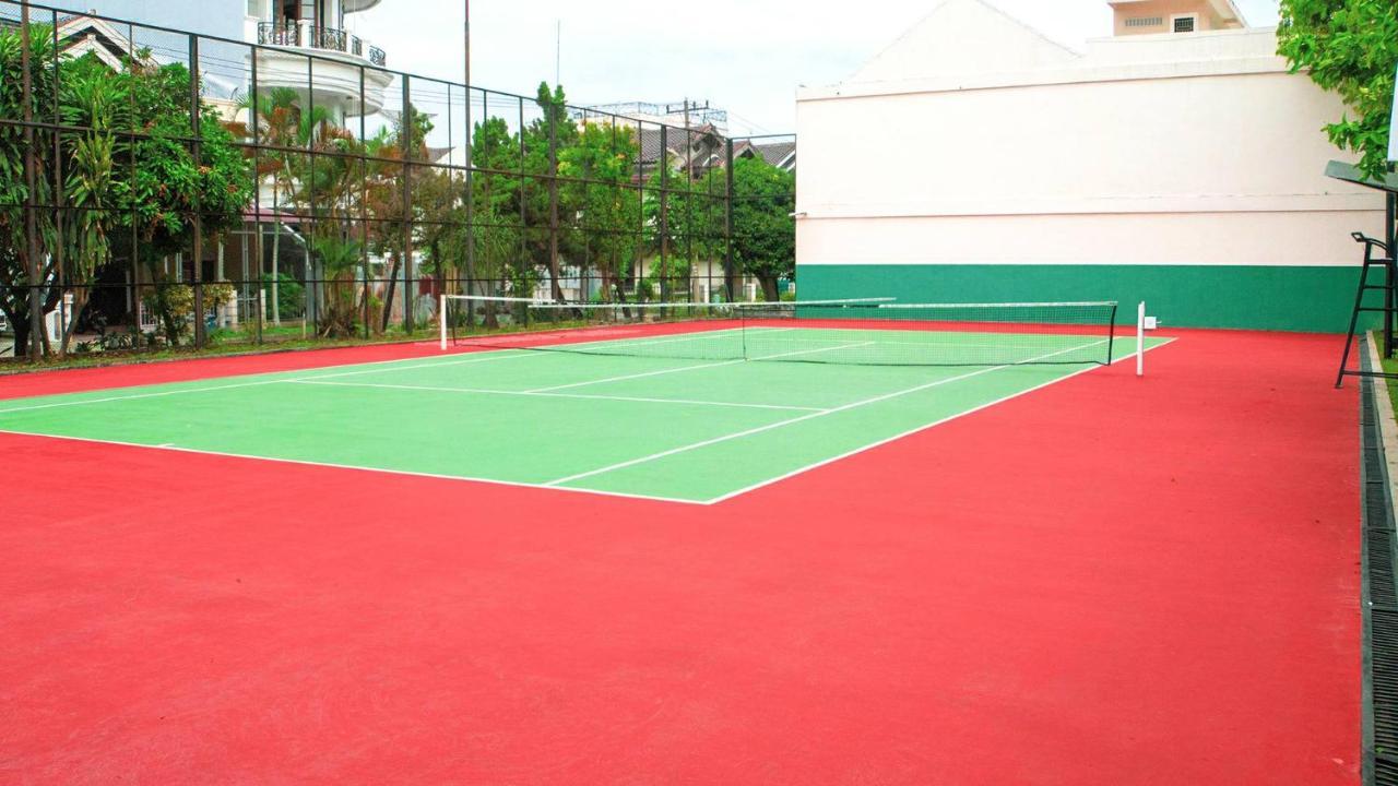 מדאן Emerald Garden International Hotel מראה חיצוני תמונה
