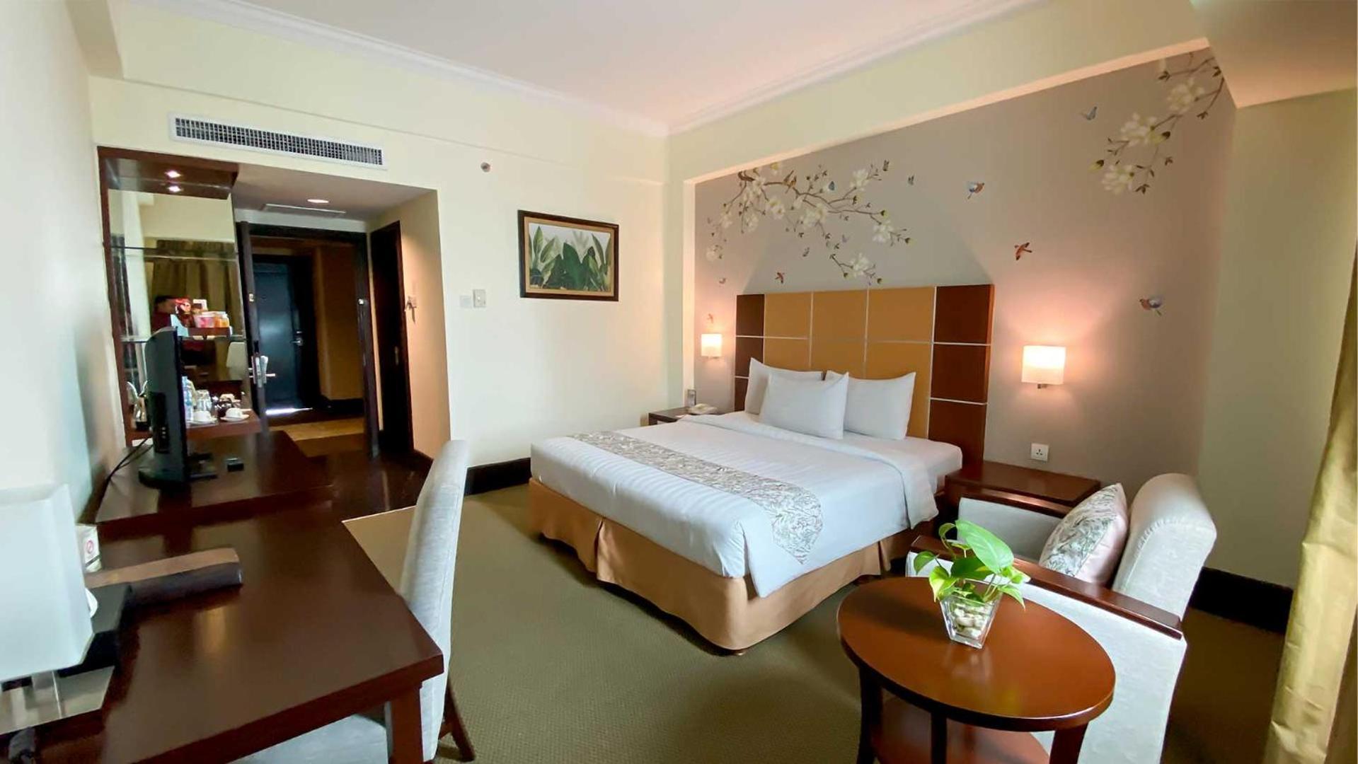 מדאן Emerald Garden International Hotel מראה חיצוני תמונה